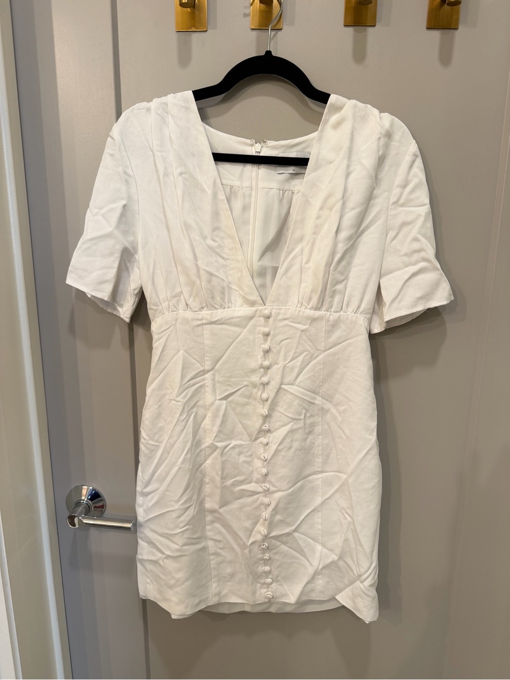 Women's White V-Neck Short-Sleeve Mini Dress with Front Buttons